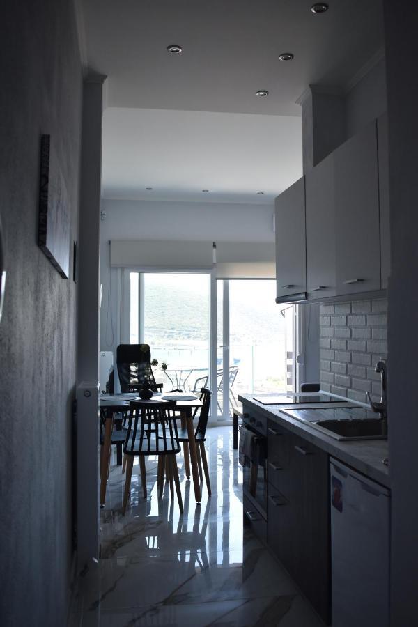Relaxo Maisonette Elia Nea Peramos (Macedonia) Exterior foto